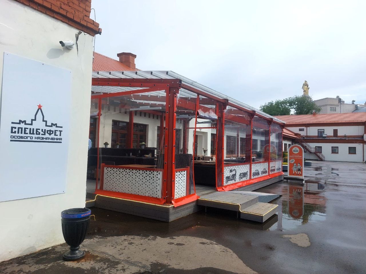 ПВХ шторы для летней террасы кафе в Шарье